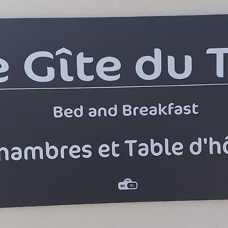 Le Gite Du Tau Touquin Exteriör bild